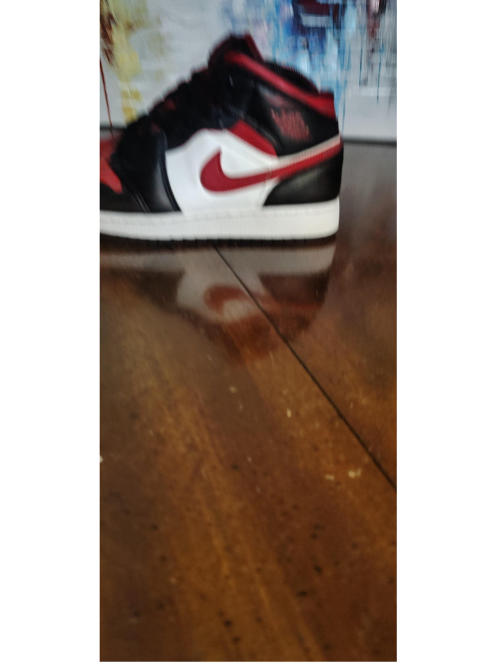 Jordan Air Jordan 1 Mid Shoes Youth Size 6.5Y Black Red Sneakers 554725-079